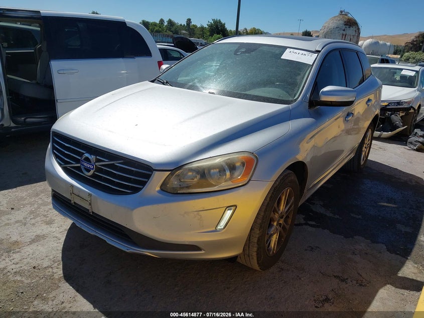 2015 Volvo Xc60 VIN YV426MDB6F2614877 IAAI salvage auction — NORMAL WEAR, Clear - Dealer Only (California), sold $500 on 2026-07-28 (photo 2)