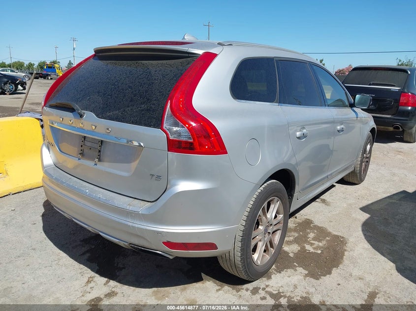 2015 Volvo Xc60 VIN YV426MDB6F2614877 IAAI salvage auction — NORMAL WEAR, Clear - Dealer Only (California), sold $500 on 2026-07-28 (photo 4)