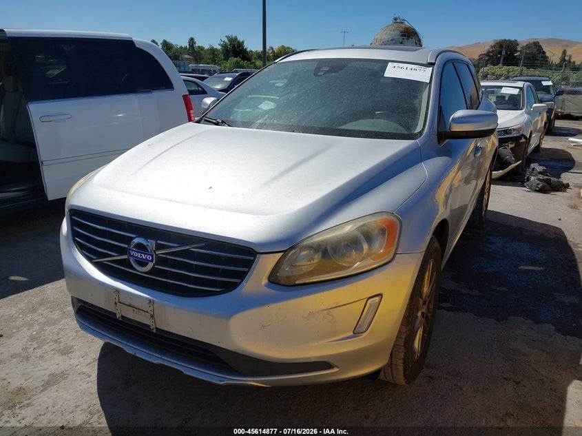 2015 Volvo Xc60 VIN YV426MDB6F2614877 IAAI salvage auction — NORMAL WEAR, Clear - Dealer Only (California), sold $500 on 2026-07-28 (photo 6)