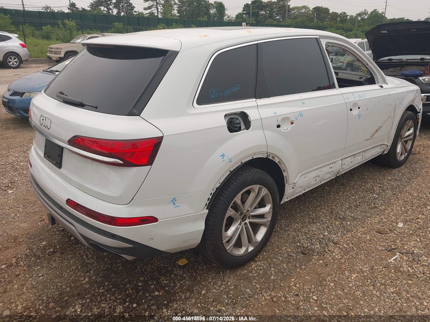 2025 Audi Q7 VIN WA1LCBF72SD000558 IAAI salvage auction — FRONT & REAR, Salvage Title, sold $17,400 on 2026-07-28 (photo 4)
