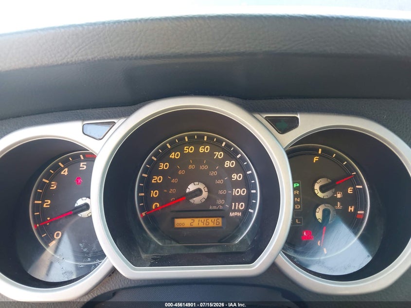 2004 Toyota 4runner VIN JTEBT17R840038989 IAAI salvage auction — NORMAL WEAR, Clear (Indiana), sold $725 on 2026-07-23 (photo 7)