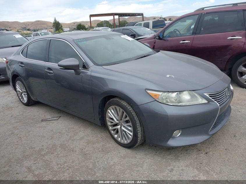 2013 Lexus ES VIN JTHBK1GG2D2007696 IAAI salvage auction — NORMAL WEAR, Clear-Dealer Only (Arizona), sold $4,000 on 2026-07-16 (photo 1)