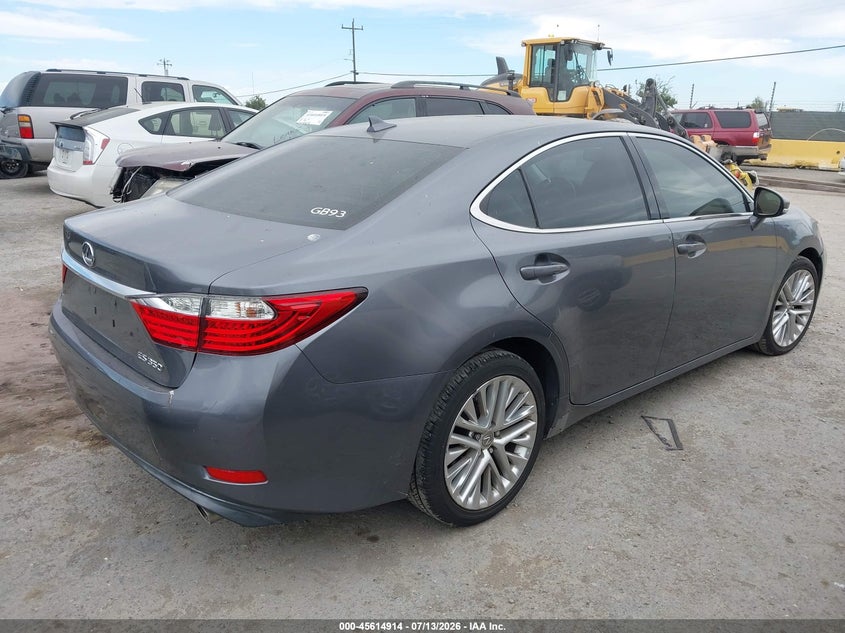 2013 Lexus ES VIN JTHBK1GG2D2007696 IAAI salvage auction — NORMAL WEAR, Clear-Dealer Only (Arizona), sold $4,000 on 2026-07-16 (photo 4)