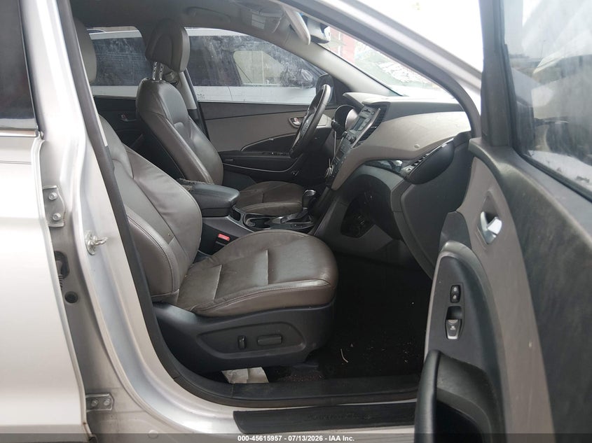 2016 Hyundai Santa fe VIN KM8SN4HF0GU140395 IAAI salvage auction — NORMAL WEAR, Clear (Florida), sold $2,700 on 2026-08-01 (photo 5)