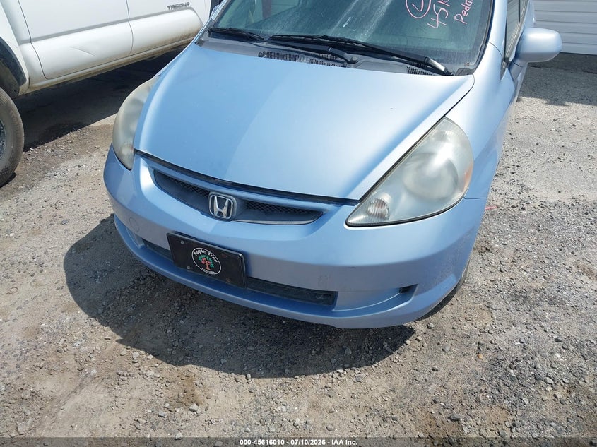 2008 Honda Fit VIN JHMGD37468S010494 IAAI salvage auction — UNKNOWN, Clear (North Carolina), sold $625 on 2026-07-31 (photo 6)