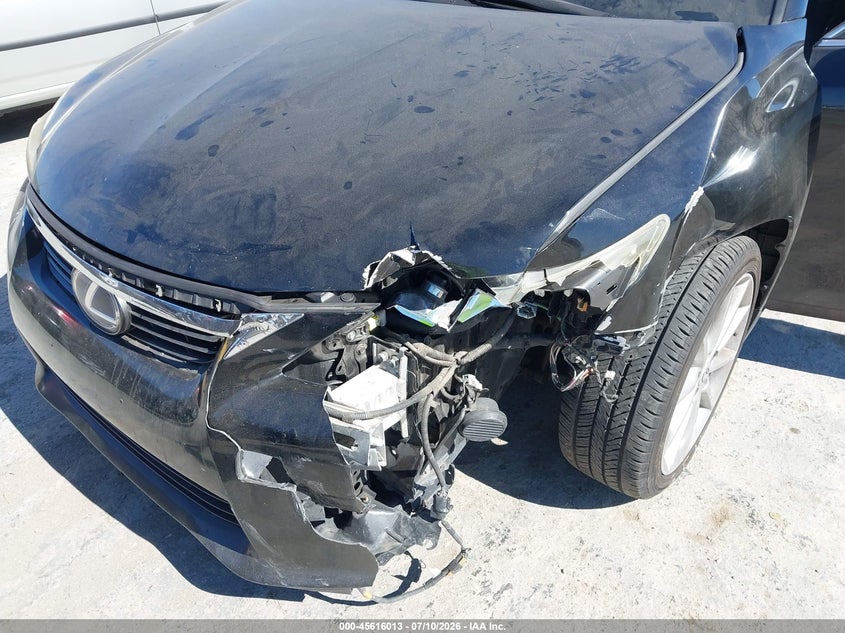 2012 Lexus VIN JTHKD5BH7C2058403 IAAI salvage auction — NORMAL WEAR, Salvage Title, sold $1,400 on 2026-07-23 (photo 6)