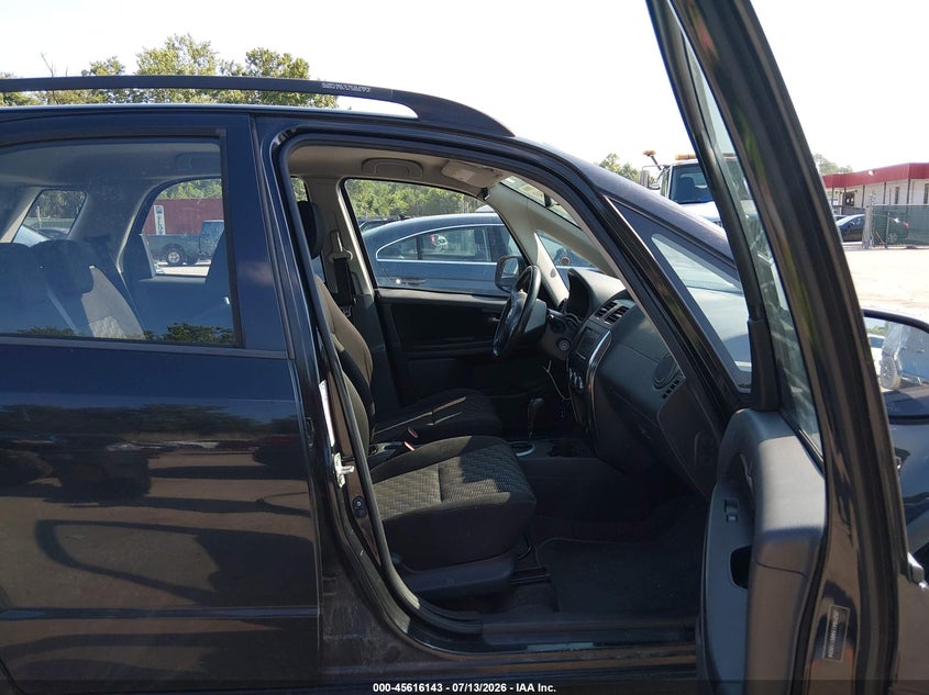 2008 Suzuki Sx4 VIN JS2YB413485110034 IAAI salvage auction — NORMAL WEAR, Clear (Maryland), sold $475 on 2026-07-30 (photo 5)
