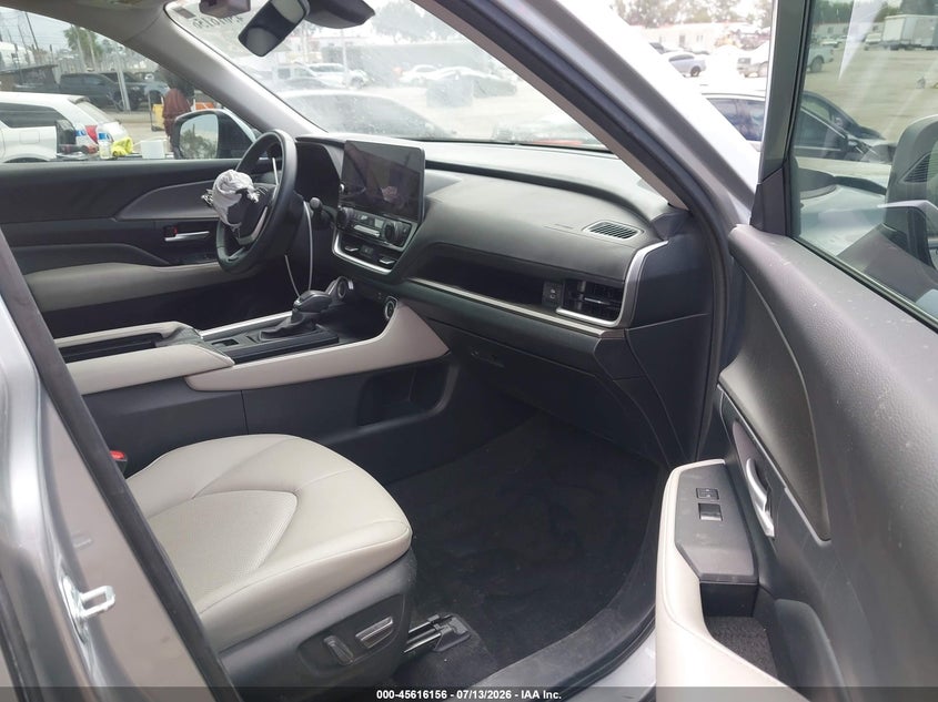 2024 Toyota Highlander VIN 5TDAAAB53RS004439 IAAI salvage auction — LEFT FRONT, Salvage (Nevada), sold $20,950 on 2026-07-22 (photo 5)