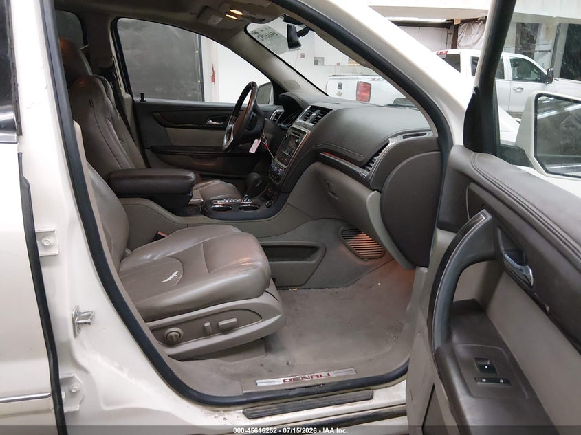2013 Gmc Acadia VIN 1GKKRTKD7DJ114226 IAAI salvage auction — LEFT SIDE, Wait Title, sold $1,100 on 2026-08-24 (photo 5)