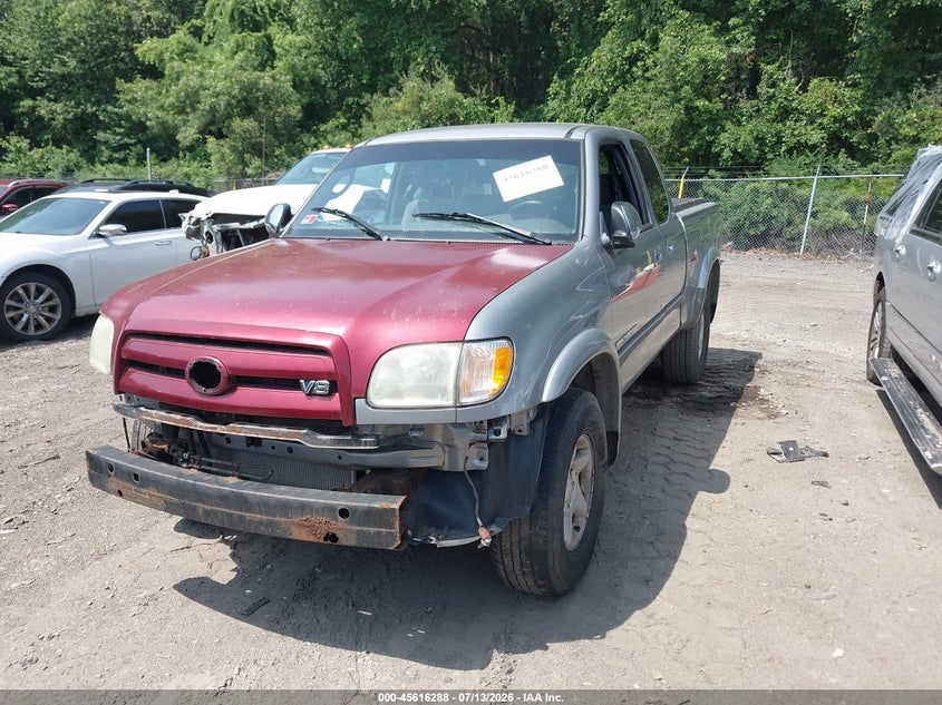 2004 Toyota Tundra VIN 5TBBT44184S449190 IAAI salvage auction — NORMAL WEAR, Original (Rhode Island), sold $325 on 2026-07-28 (photo 2)