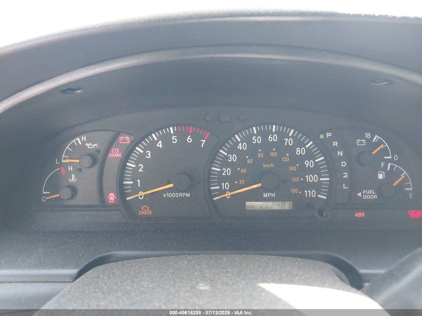 2004 Toyota Tundra VIN 5TBBT44184S449190 IAAI salvage auction — NORMAL WEAR, Original (Rhode Island), sold $325 on 2026-07-28 (photo 7)