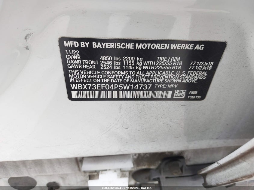 2023 BMW X1 VIN WBX73EF04P5W14737 IAAI salvage auction — LEFT SIDE, Salvage Title, sold $12,200 on 2026-07-30 (photo 9)