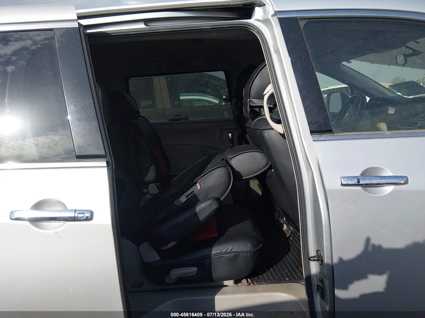 2015 Nissan Quest VIN JN8AE2KP6F9126710 IAAI salvage auction — NORMAL WEAR, Clear - Dealer Only (California), sold $1,250 on 2026-07-28 (photo 8)