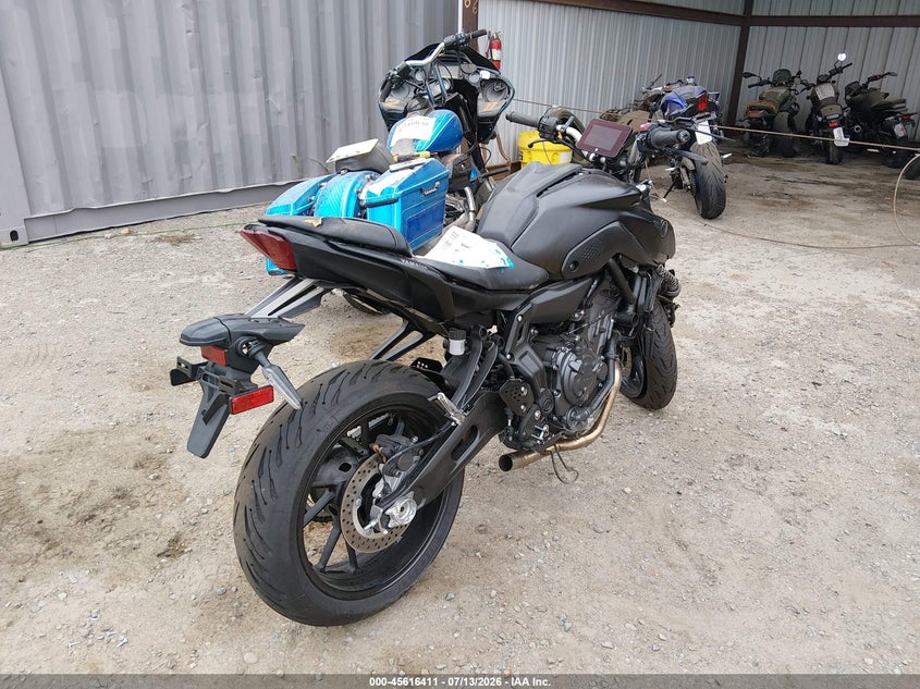 2024 Yamaha Mt VIN JYARM32Y6RA002094 IAAI salvage auction — FRONT END, Salvage Title, sold $2,375 on 2026-09-14 (photo 4)