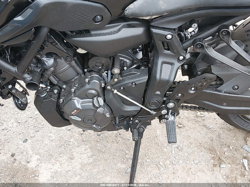 2024 Yamaha Mt VIN JYARM32Y6RA002094 IAAI salvage auction — FRONT END, Salvage Title, sold $2,375 on 2026-09-14 (photo 9)