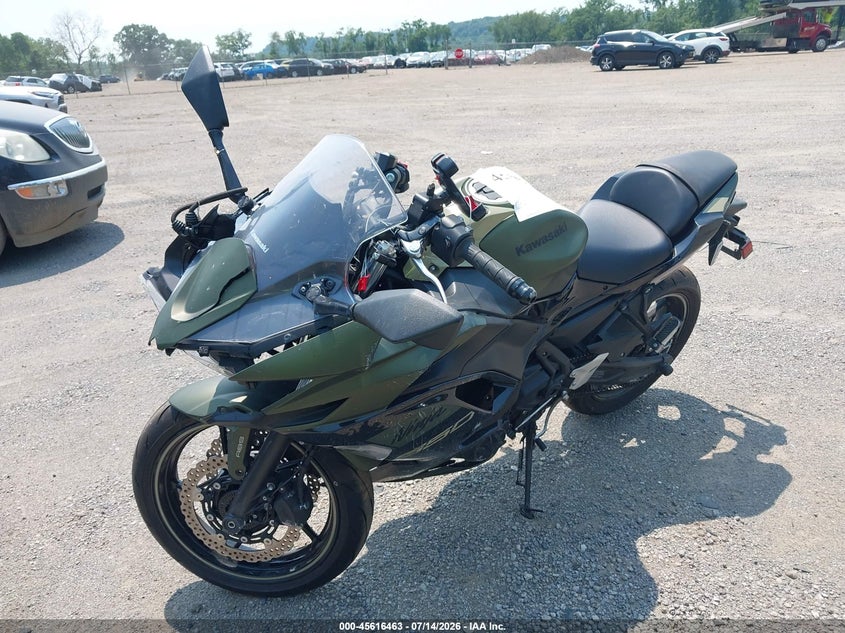 2024 Kawasaki Ninja VIN ML5EXEP10RDAB7862 IAAI salvage auction — FRONT END, Salvage Title, sold $1,600 on 2026-09-12 (photo 2)