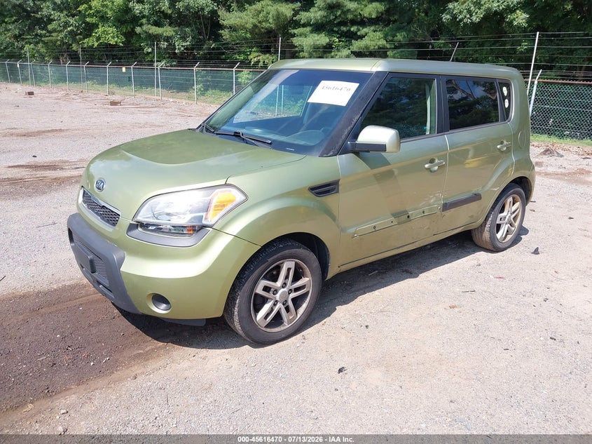 2011 Kia Soul VIN KNDJT2A29B7279059 IAAI salvage auction — SIDE, Salvage (Ohio), sold $525 on 2026-07-27 (photo 2)