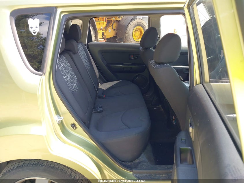 2011 Kia Soul VIN KNDJT2A29B7279059 IAAI salvage auction — SIDE, Salvage (Ohio), sold $525 on 2026-07-27 (photo 8)