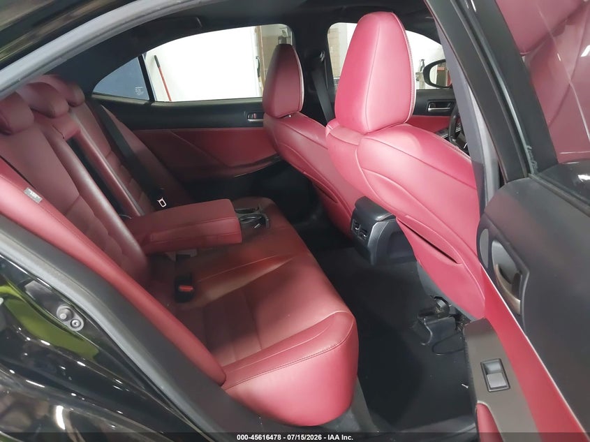 2019 Lexus Is VIN JTHCZ1D20K5016675 IAAI salvage auction — REAR END, Salvage Title, sold $13,550 on 2026-08-26 (photo 8)