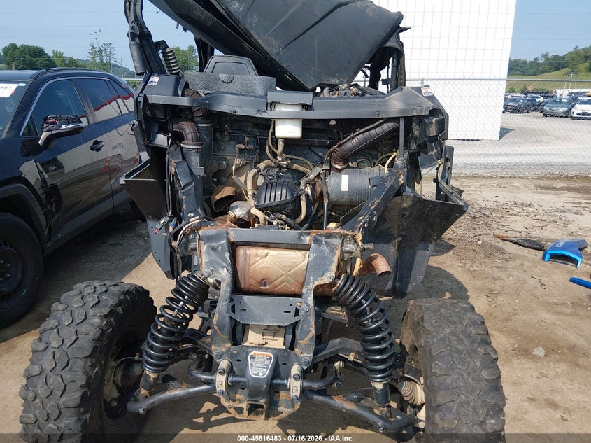 2022 Can-am/ brp Commander VIN 3JB1CAX41NK002630 IAAI salvage auction — ROLLOVER, Salvage Title, sold $1,450 on 2026-08-20 (photo 6)