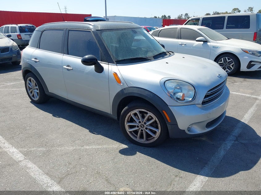 2015 Mini Countryman VIN WMWZB3C57FWR45167 IAAI salvage auction — NORMAL WEAR, Clear - Dealer Only (California), sold $300 on 2026-07-30 (photo 1)