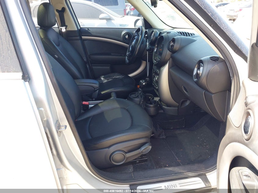 2015 Mini Countryman VIN WMWZB3C57FWR45167 IAAI salvage auction — NORMAL WEAR, Clear - Dealer Only (California), sold $300 on 2026-07-30 (photo 5)