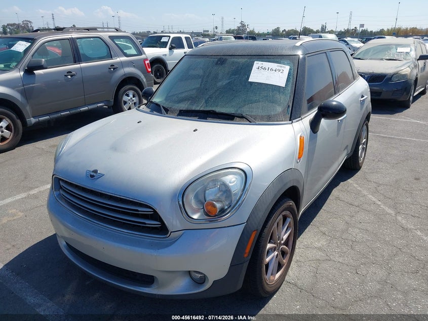 2015 Mini Countryman VIN WMWZB3C57FWR45167 IAAI salvage auction — NORMAL WEAR, Clear - Dealer Only (California), sold $300 on 2026-07-30 (photo 6)