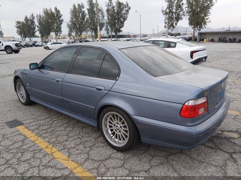 2001 BMW 5 series VIN WBADN63441GM70171 IAAI salvage auction — ENGINE DAMAGE, Salvage (California), sold $450 on 2026-08-11 (photo 3)