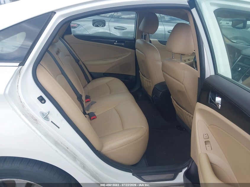2011 Hyundai Sonata VIN 5NPEC4AB6BH307604 IAAI salvage auction — NORMAL WEAR, Clear-Dealer Only (North Carolina), sold $275 on 2026-07-29 (photo 8)