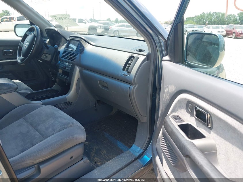 2005 Honda Pilot VIN 5FNYF18465B036623 IAAI salvage auction — NORMAL WEAR, Clear (Montana), sold $0 on 2026-09-27 (photo 5)