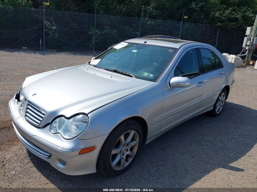 2007 Mercedes-benz C-klasse VIN WDBRF92H17F896862 IAAI salvage auction — FRONT END, Salvage (Pennsylvania), sold $375 on 2026-07-31 (photo 2)
