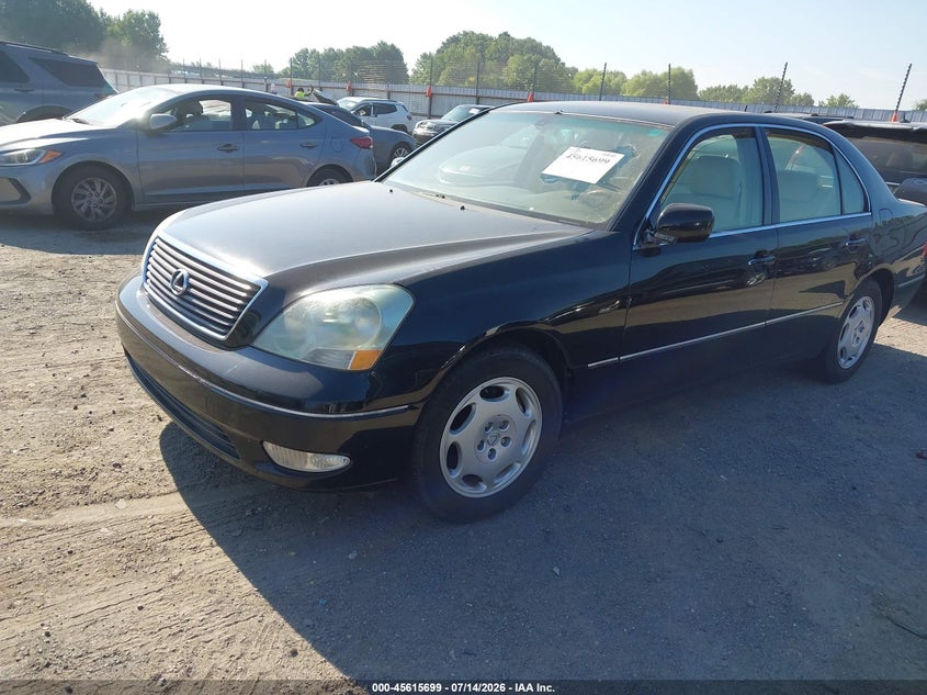 2001 Lexus Ls 430 VIN JTHBN30F710010010 IAAI salvage auction — NORMAL WEAR, Clear (Arkansas), sold $400 on 2026-07-29 (photo 2)