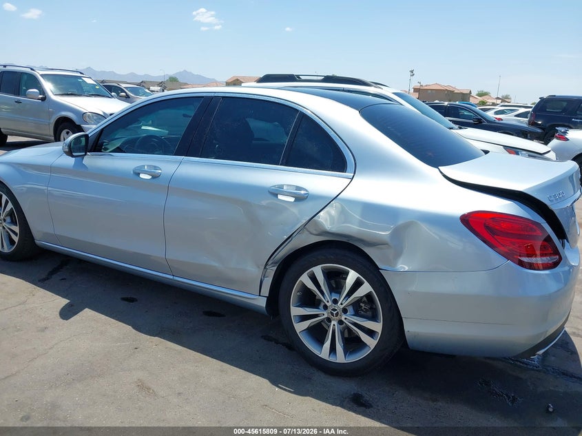 2018 Mercedes-benz C-klasse VIN WDDWF4JB8JR400648 IAAI salvage auction — SIDE, Salvage Title, sold $5,500 on 2026-08-02 (photo 6)