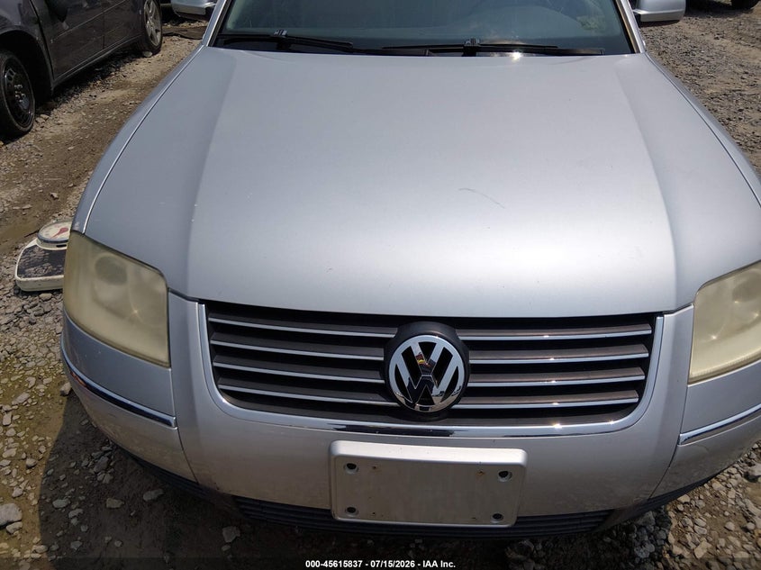 2004 Volkswagen Passat VIN WVWRH63BX4P041314 IAAI salvage auction — NORMAL WEAR, Original (West Virginia), sold $100 on 2026-07-29 (photo 6)