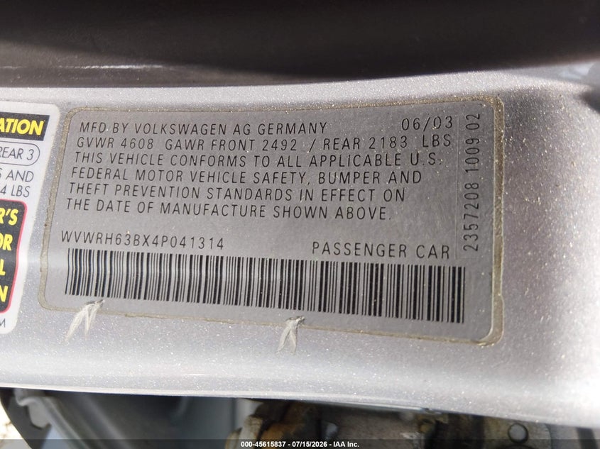 2004 Volkswagen Passat VIN WVWRH63BX4P041314 IAAI salvage auction — NORMAL WEAR, Original (West Virginia), sold $100 on 2026-07-29 (photo 9)