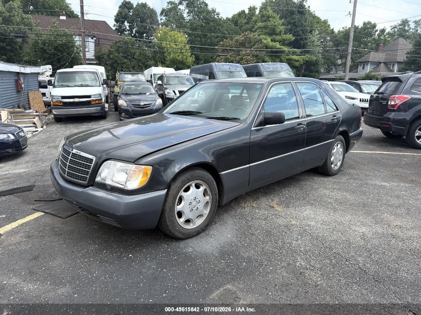 1993 Mercedes-benz 300 VIN WDBGA32E9PA087339 IAAI salvage auction — NORMAL WEAR, Clear (Indiana), sold $2,050 on 2026-07-15 (photo 2)