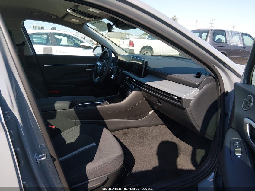 2026 Hyundai Sonata hybrid VIN KMHL24JJ2TA172045 IAAI salvage auction — REAR END, Enterprise Vehicles Clear Only (California), sold $10,900 on 2026-07-29 (photo 5)