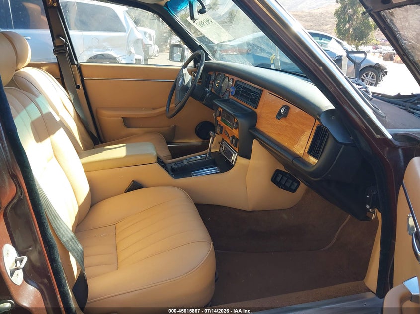 1984 Jaguar Xj series VIN SAJAV1342EC389788 IAAI salvage auction — NORMAL WEAR, Clear - Dealer Only (California), sold $225 on 2026-07-28 (photo 5)