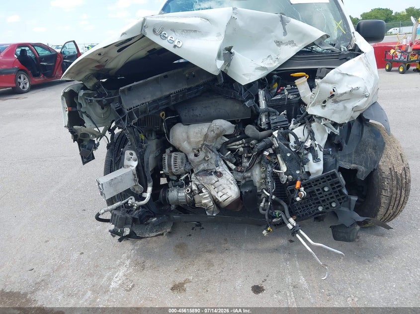 2018 Jeep Renegade VIN ZACCJBAB9JPJ00483 IAAI salvage auction — FRONT END, Salvage (Missouri), sold $600 on 2026-08-13 (photo 6)