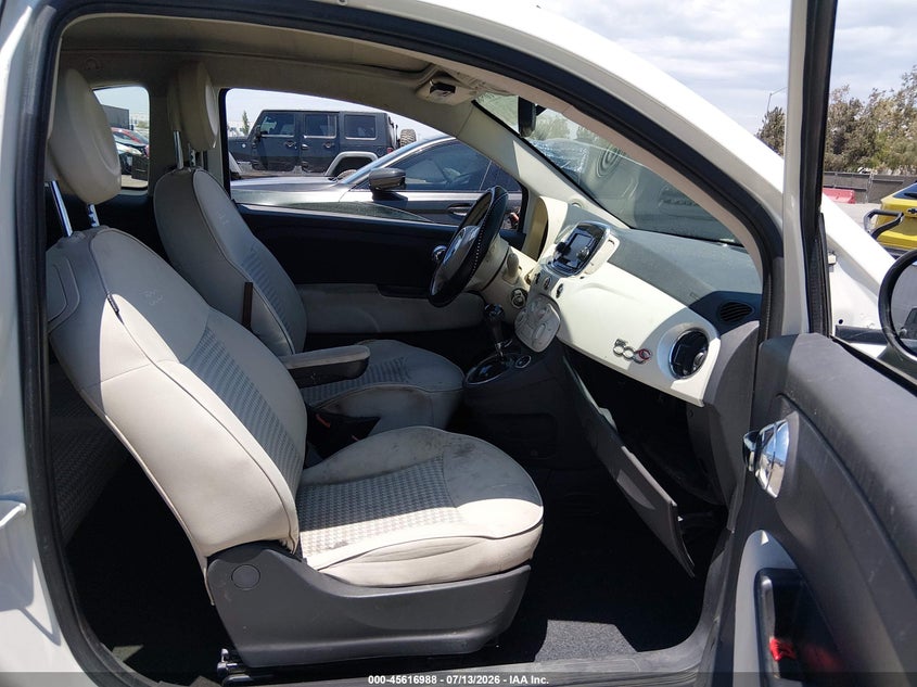 2017 Fiat 500 VIN 3C3CFFLR3HT704737 IAAI salvage auction — LEFT & RIGHT, Salvage (California), sold $2,150 on 2026-08-03 (photo 5)