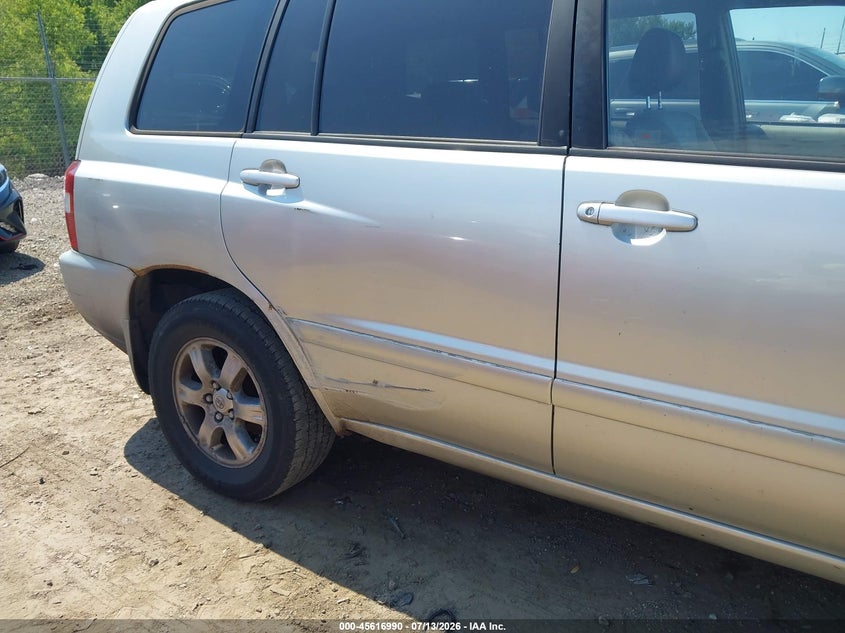 2004 Toyota Highlander VIN JTEEP21AX40059546 IAAI salvage auction — NORMAL WEAR, Clear (Illinois), sold $25 on 2026-07-29 (photo 6)