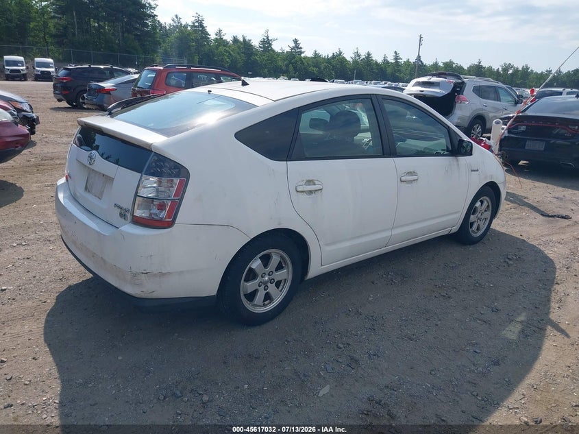 2006 Toyota Prius VIN JTDKB22U163145103 IAAI salvage auction — NORMAL WEAR, Clear (Massachusetts), sold $1,050 on 2026-08-01 (photo 4)