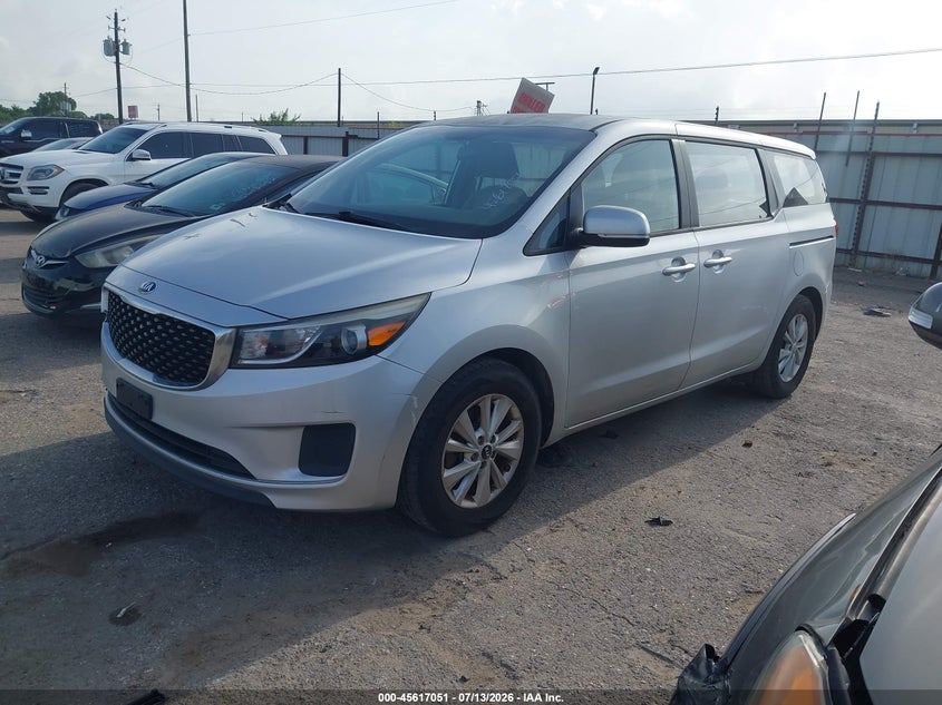 2015 Kia SEDONA VIN KNDMA5C16F6049032 IAAI salvage auction — NORMAL WEAR, Original (Texas), sold $1,300 on 2026-07-22 (photo 2)