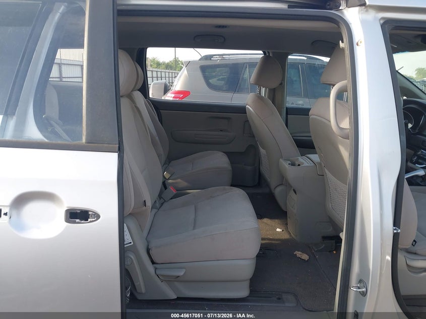 2015 Kia SEDONA VIN KNDMA5C16F6049032 IAAI salvage auction — NORMAL WEAR, Original (Texas), sold $1,300 on 2026-07-22 (photo 8)
