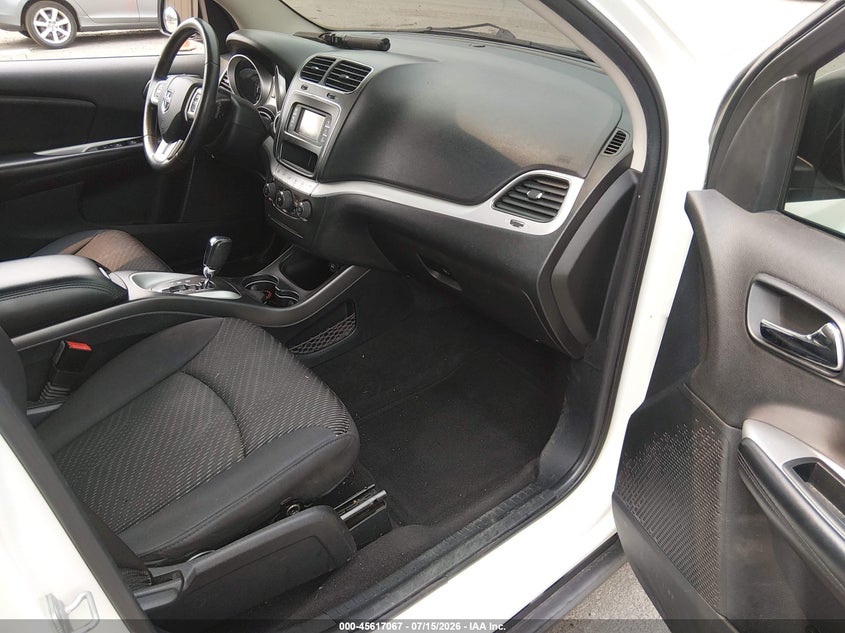 2013 Dodge Journey VIN 3C4PDDBG8DT579347 IAAI salvage auction — RIGHT FRONT, Salvage (Connecticut), sold $675 on 2026-07-29 (photo 5)