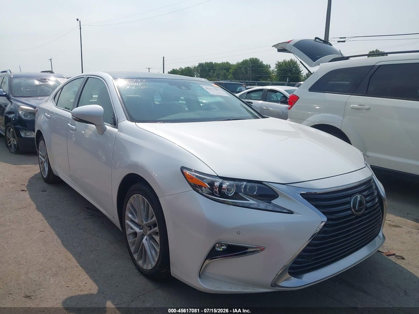 2018 Lexus Es 350 VIN 58ABK1GGXJU093166 — IAAI salvage auction photo