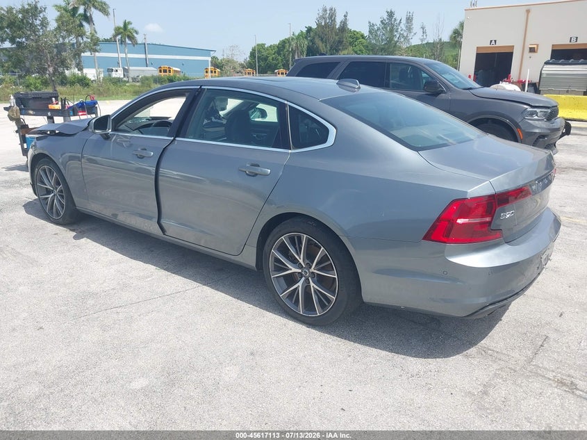 2018 Volvo S90 VIN LVY982AK2JP039072 IAAI salvage auction — FRONT END, Clear (Indiana), sold $1,750 on 2026-07-16 (photo 3)