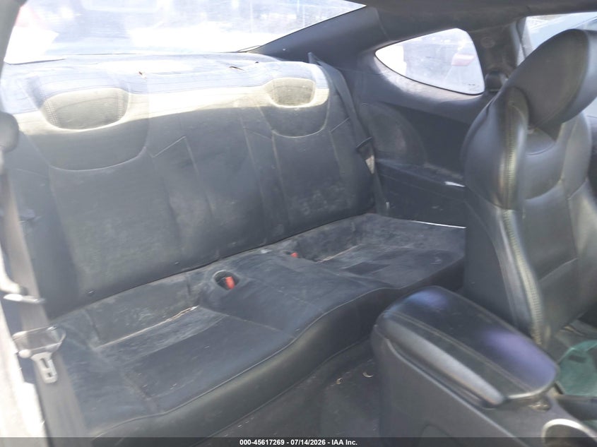 2015 Hyundai Genesis VIN KMHHU6KJ5FU130238 IAAI salvage auction — NORMAL WEAR, Clear (Florida), sold $425 on 2026-07-30 (photo 8)