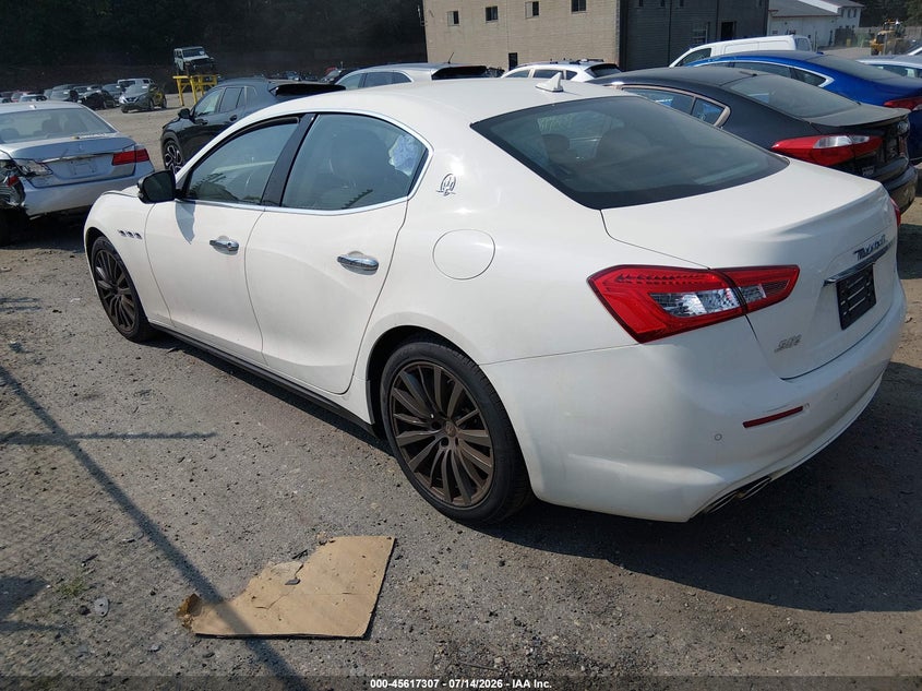 2020 Maserati Ghibli VIN ZAM57YTA3L1345103 IAAI salvage auction — SIDE, Wait Title, sold $11,450 on 2026-08-14 (photo 3)