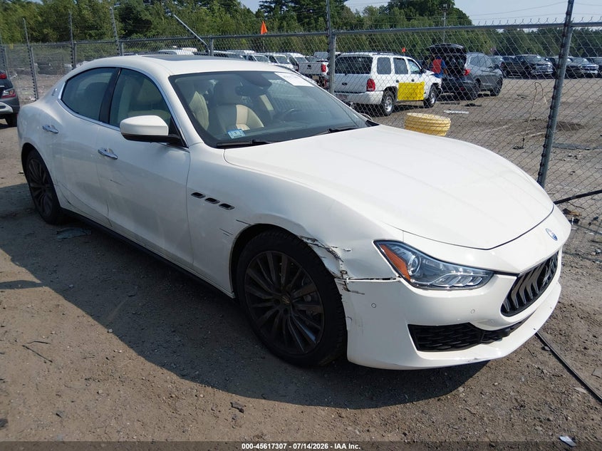 2020 Maserati Ghibli VIN ZAM57YTA3L1345103 IAAI salvage auction — SIDE, Wait Title, sold $11,450 on 2026-08-14 (photo 6)